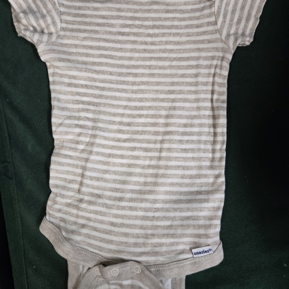Onesies - Picture 6 of 11